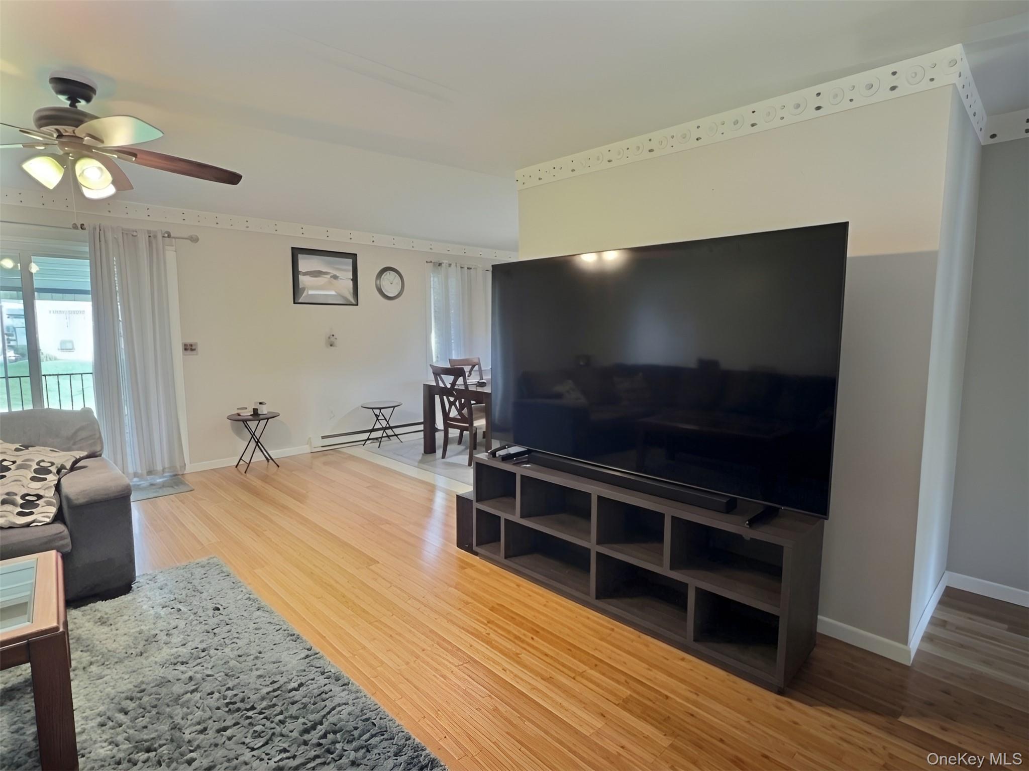 23 CARNABY Street, Unit D