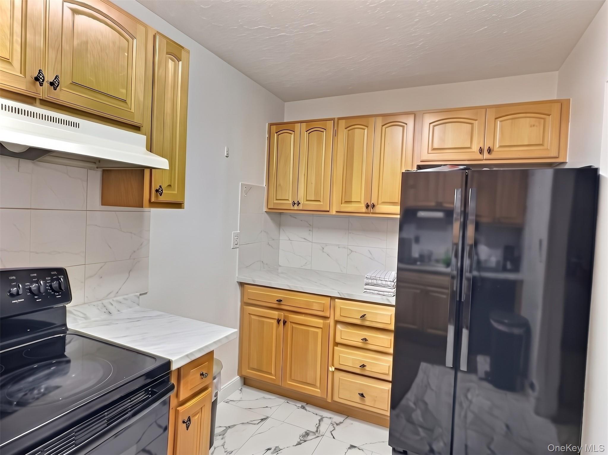 23 CARNABY Street, Unit D photo 6