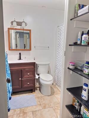 39 Scarborough Lane, Unit C photo 8