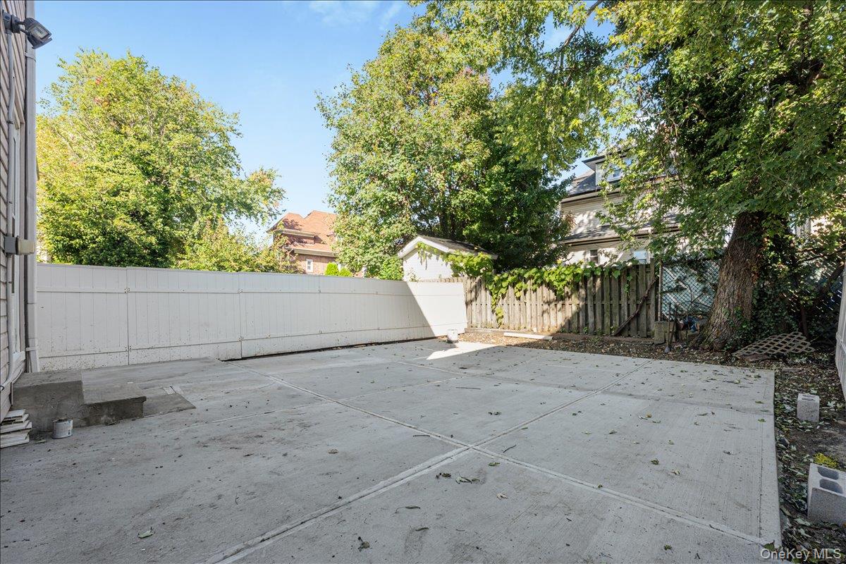 233 Elm Street – For Sale photo 28