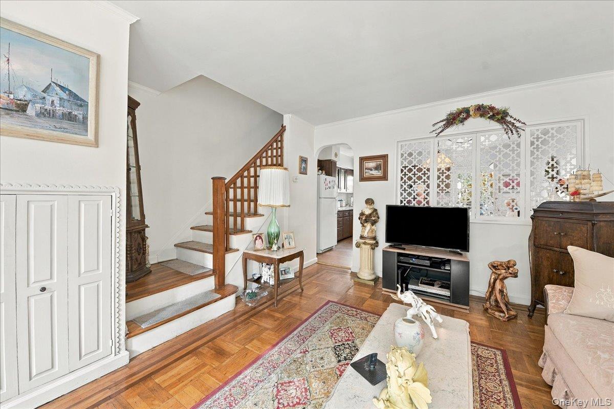 1912 Hone Avenue – For Sale photo 14