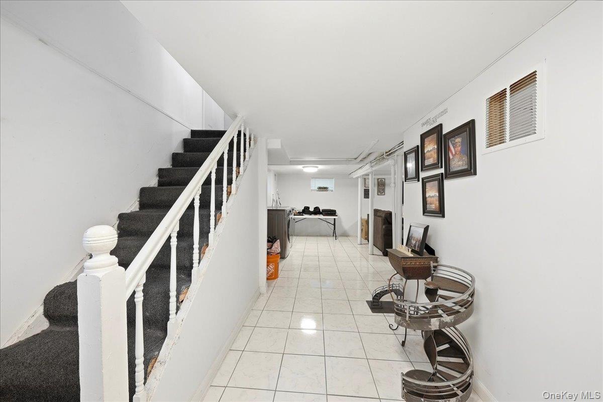 8 Frazier Street – For Sale photo 16
