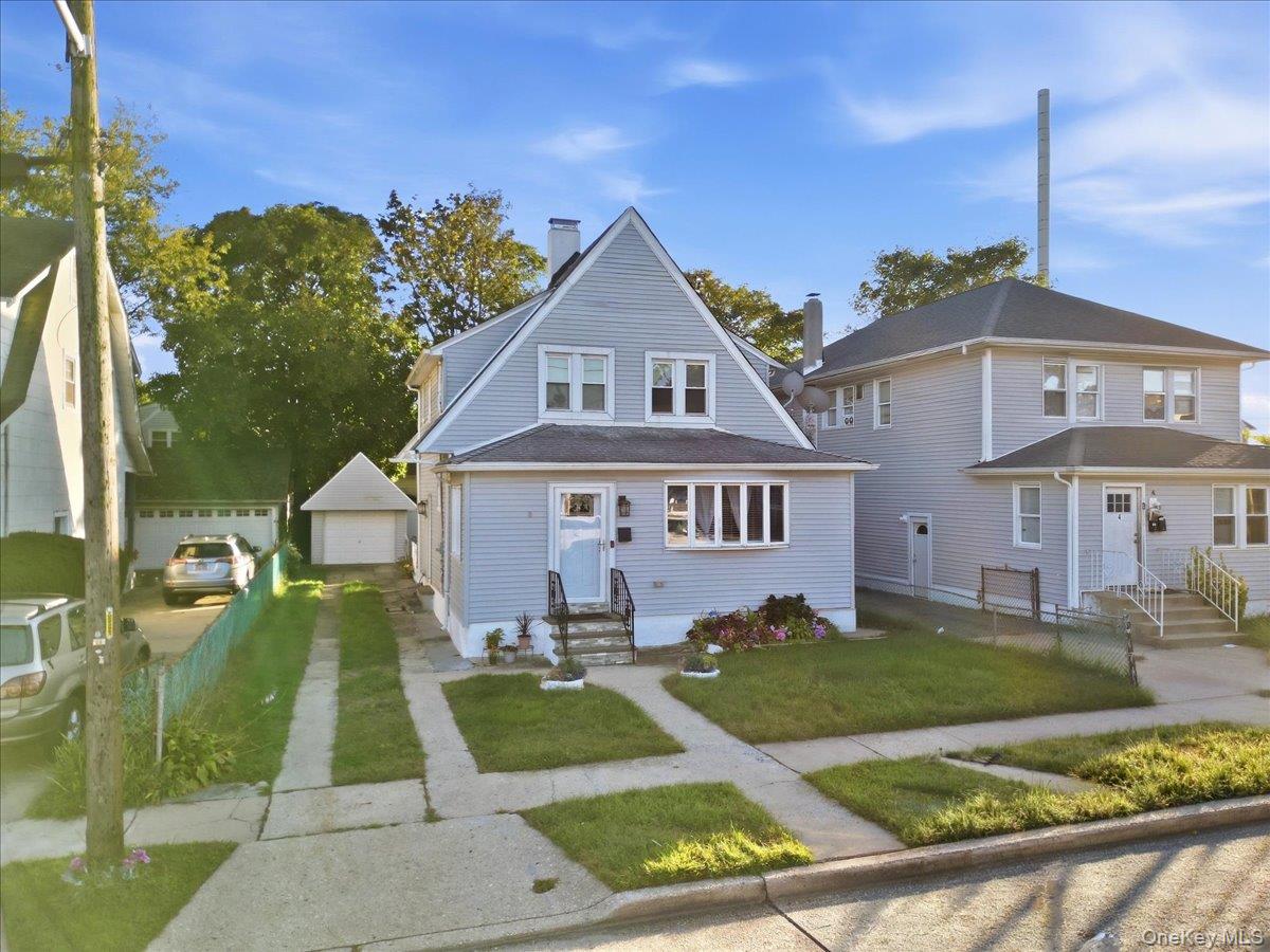 8 Frazier Street – For Sale photo 25