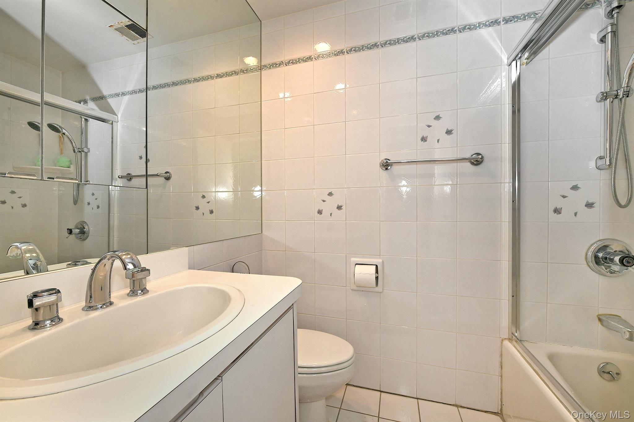 19 Frost Pond Drive – For Sale photo 16