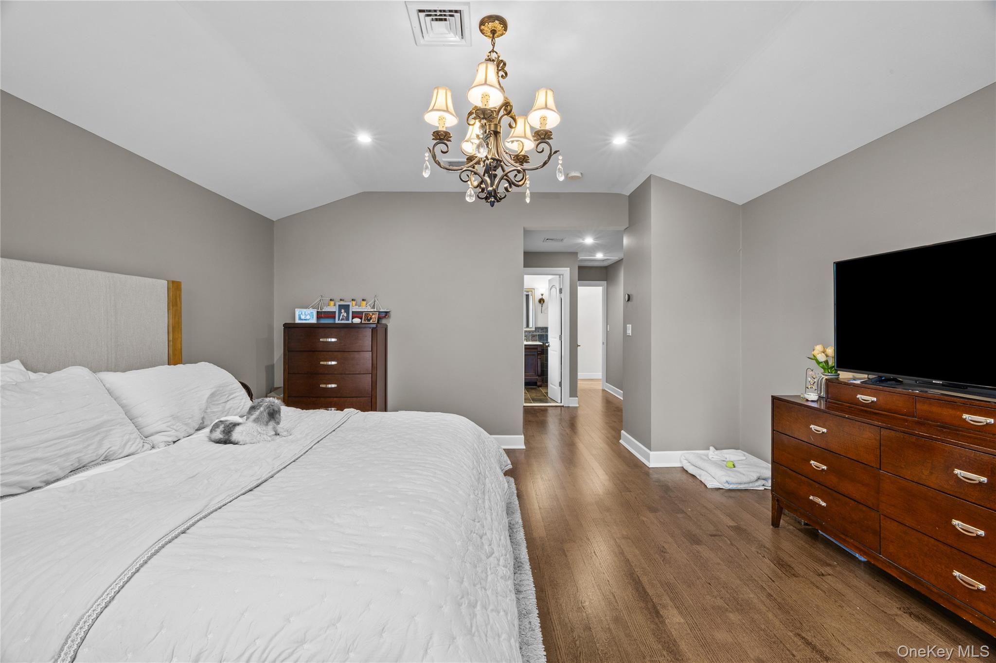 2928 Charlotte Drive – For Sale photo 19