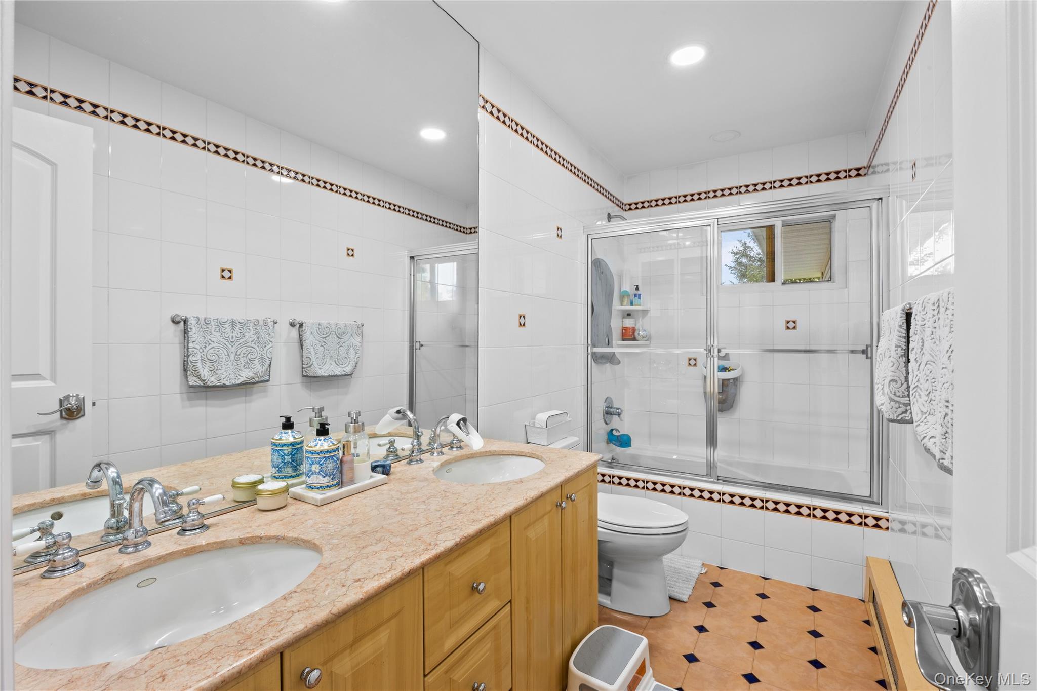 2928 Charlotte Drive – For Sale photo 28