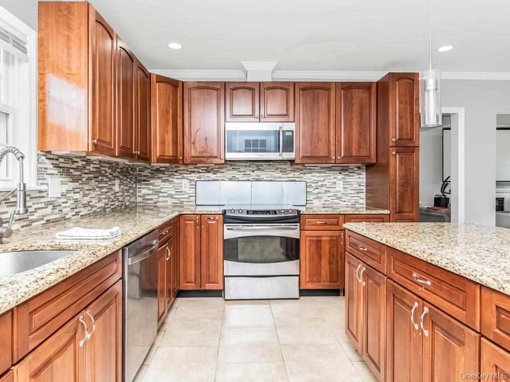 130 La Salle Drive – For Sale photo 4