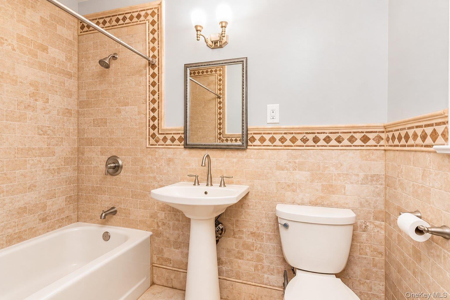 130 La Salle Drive – For Sale photo 12