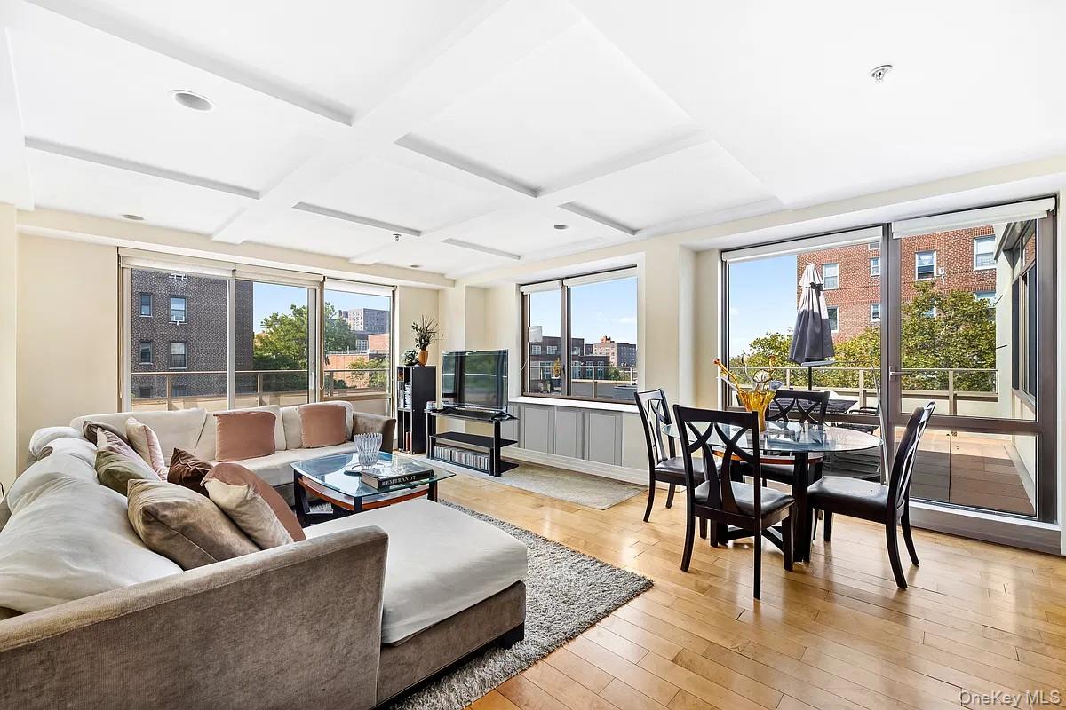 6405 Yellowstone Boulevard, Unit 509P photo 2