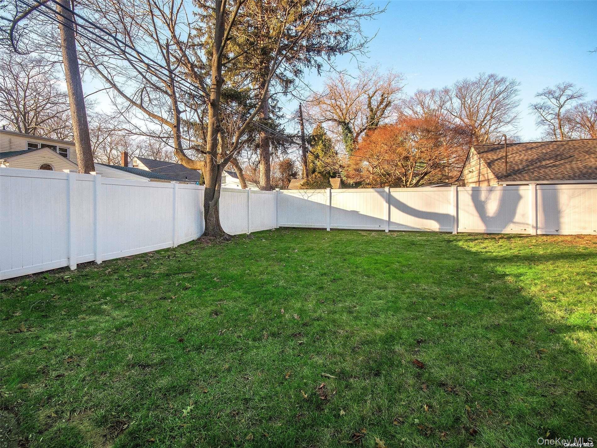 1 Appletree Lane – For Rent photo 22