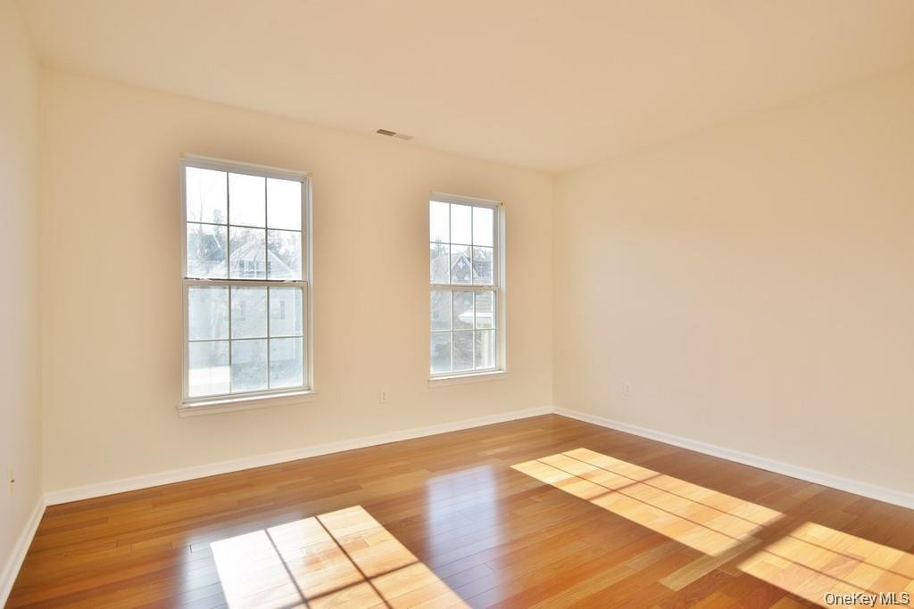 615 Creekside Lane – For Rent photo 21