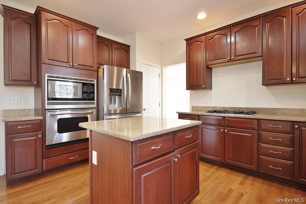 615 Creekside Lane – For Rent photo 7