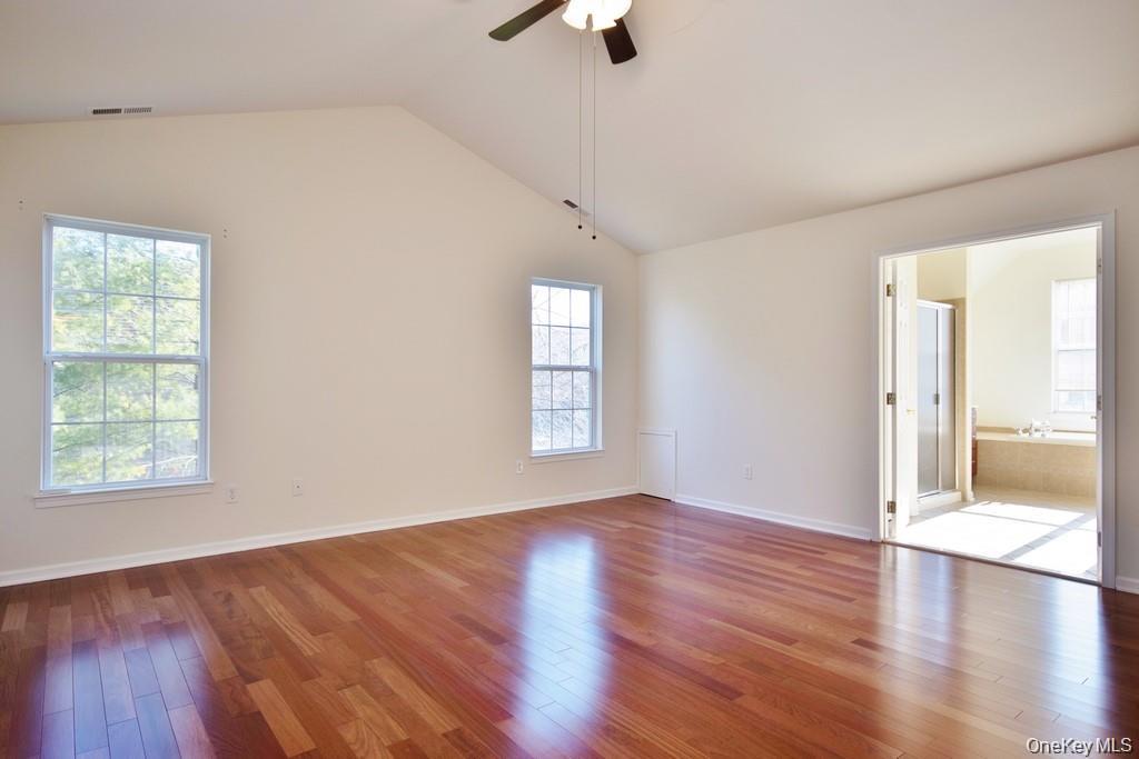 615 Creekside Lane – For Rent photo 16