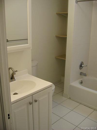 26 Hatch Terrace, Unit 2 photo 8