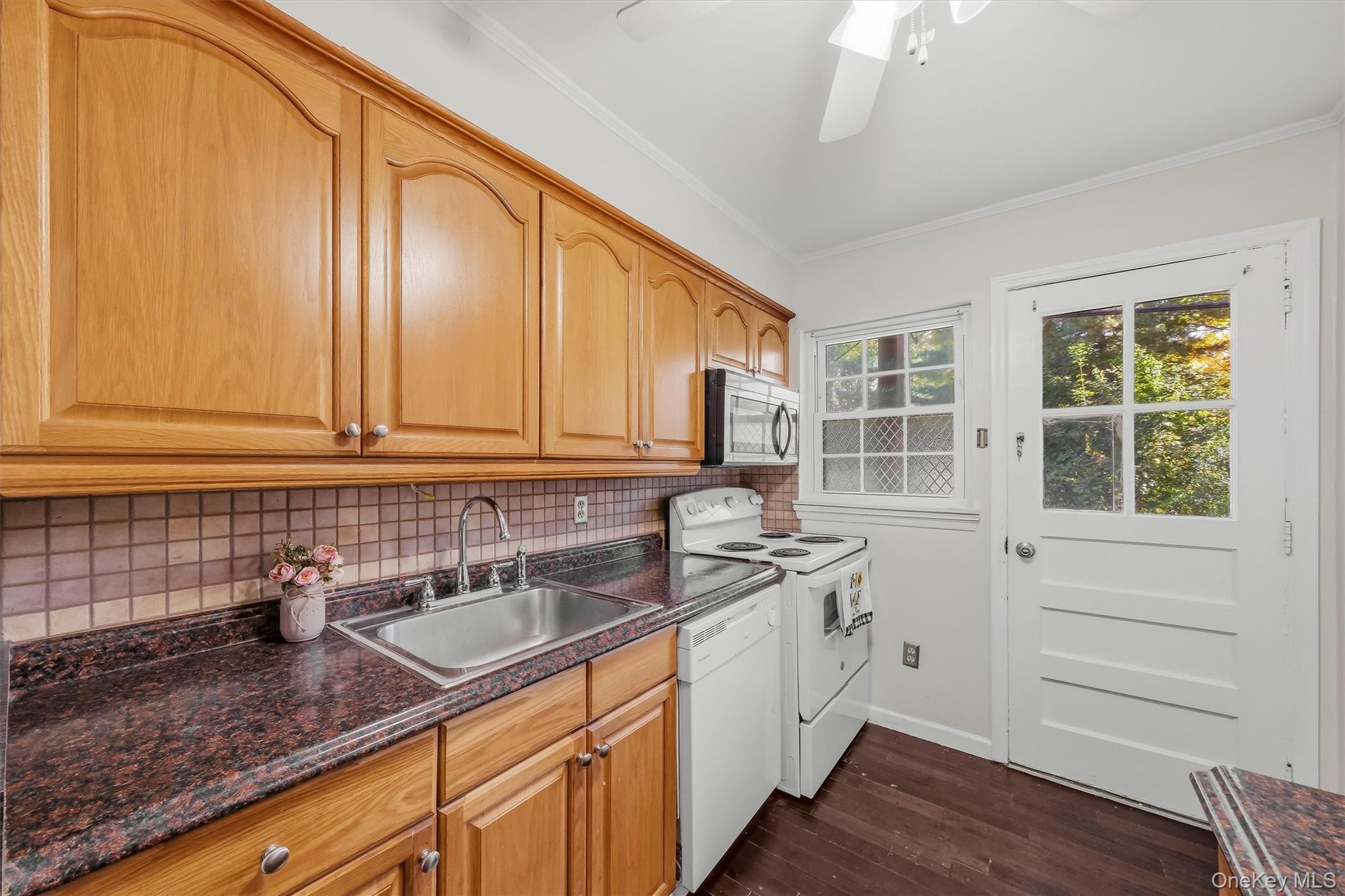 5 Wildwood Drive, Unit 18A photo 12