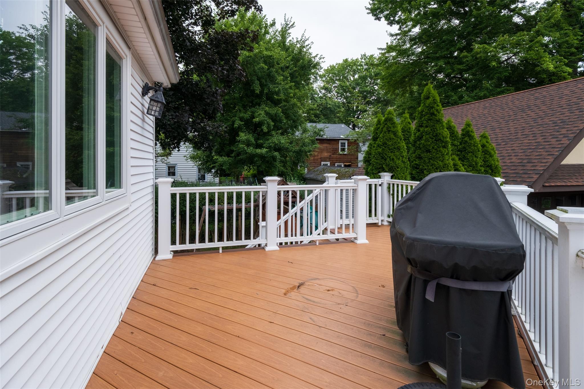 217 Larchmont Avenue – For Rent photo 19