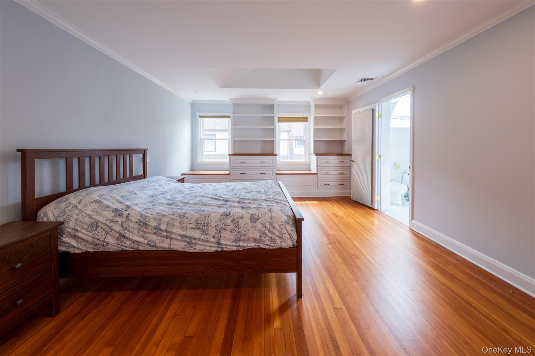 217 Larchmont Avenue – For Rent photo 12