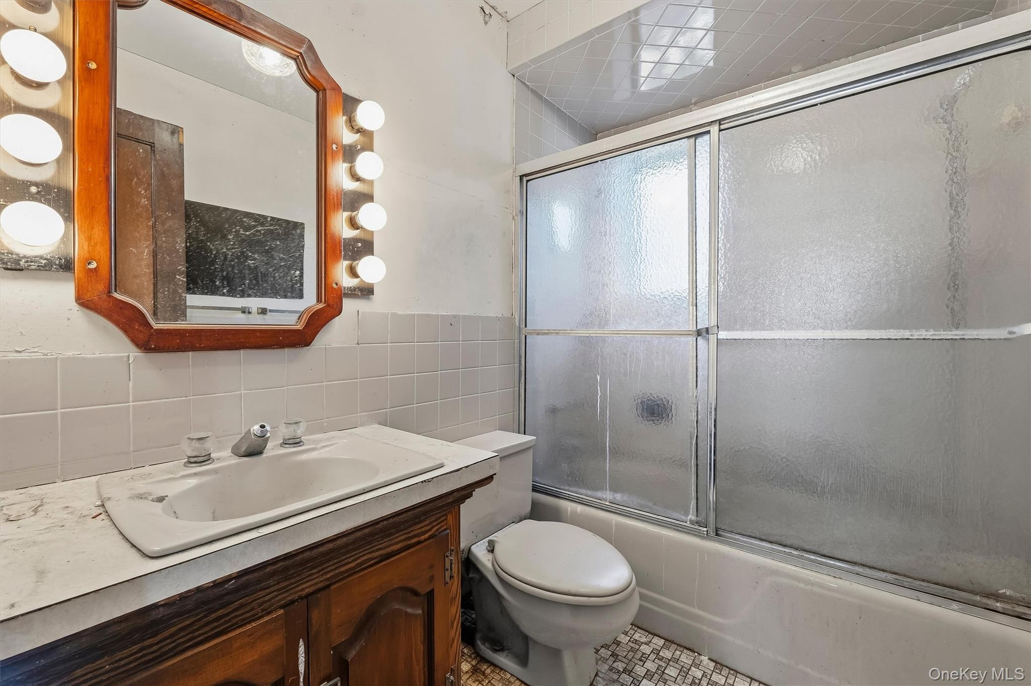 132 E 238th Street – For Sale photo 28