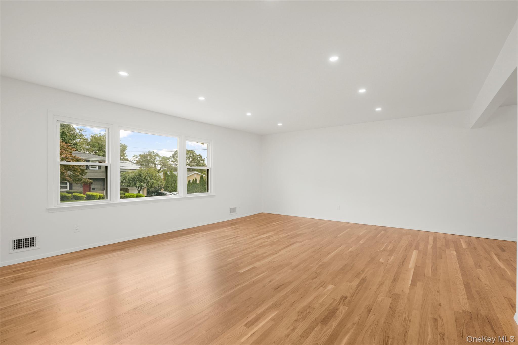 69 Pietro Drive – For Sale photo 6