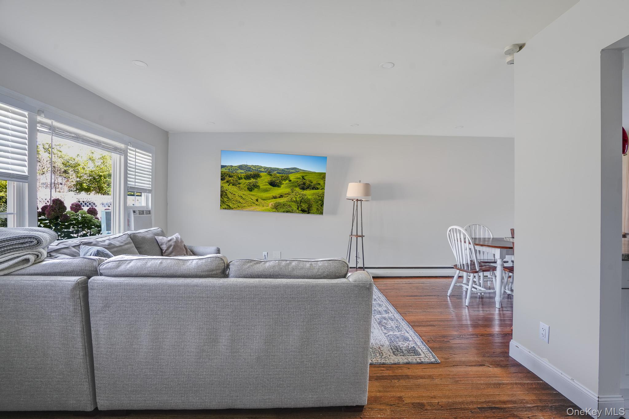 3 Liss Road – For Sale photo 6