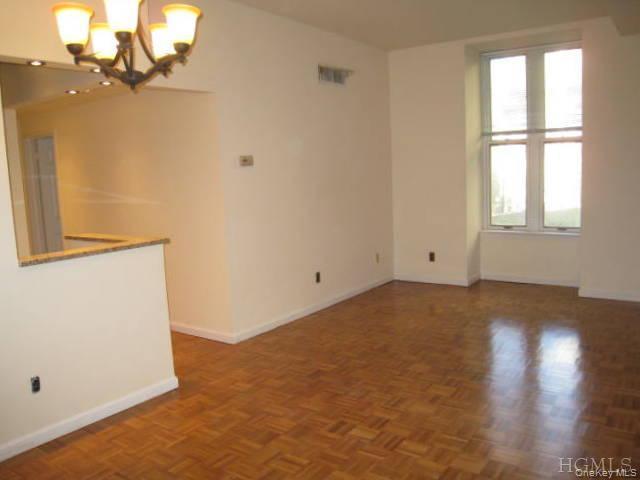 1250 North Avenue, Unit 108 photo 6