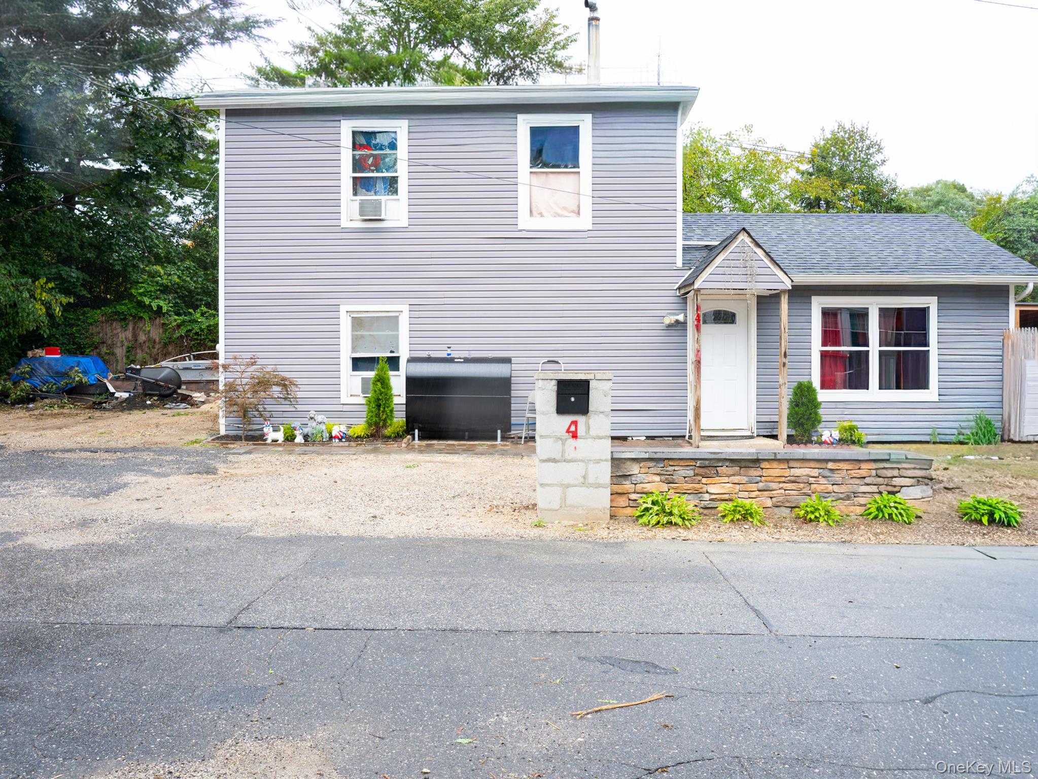 4 Wallace Court – For Sale