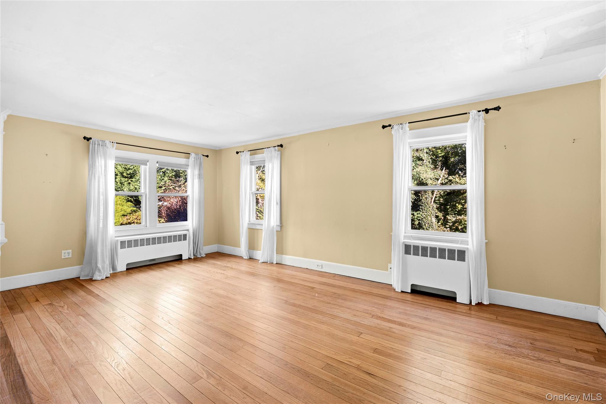 275 Main Bayview Road – For Sale photo 4