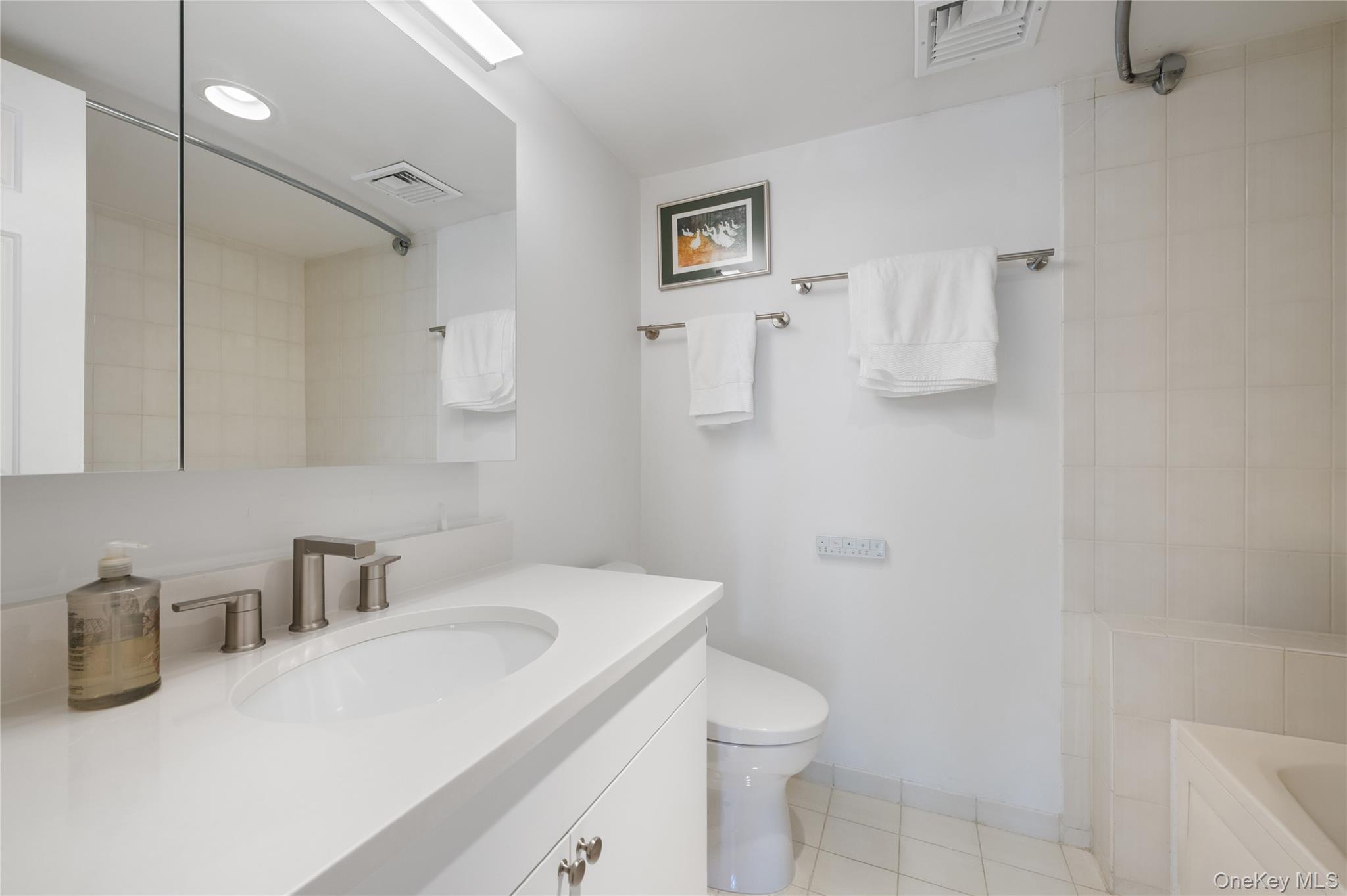 190 Schofield Street, Unit 3A photo 12