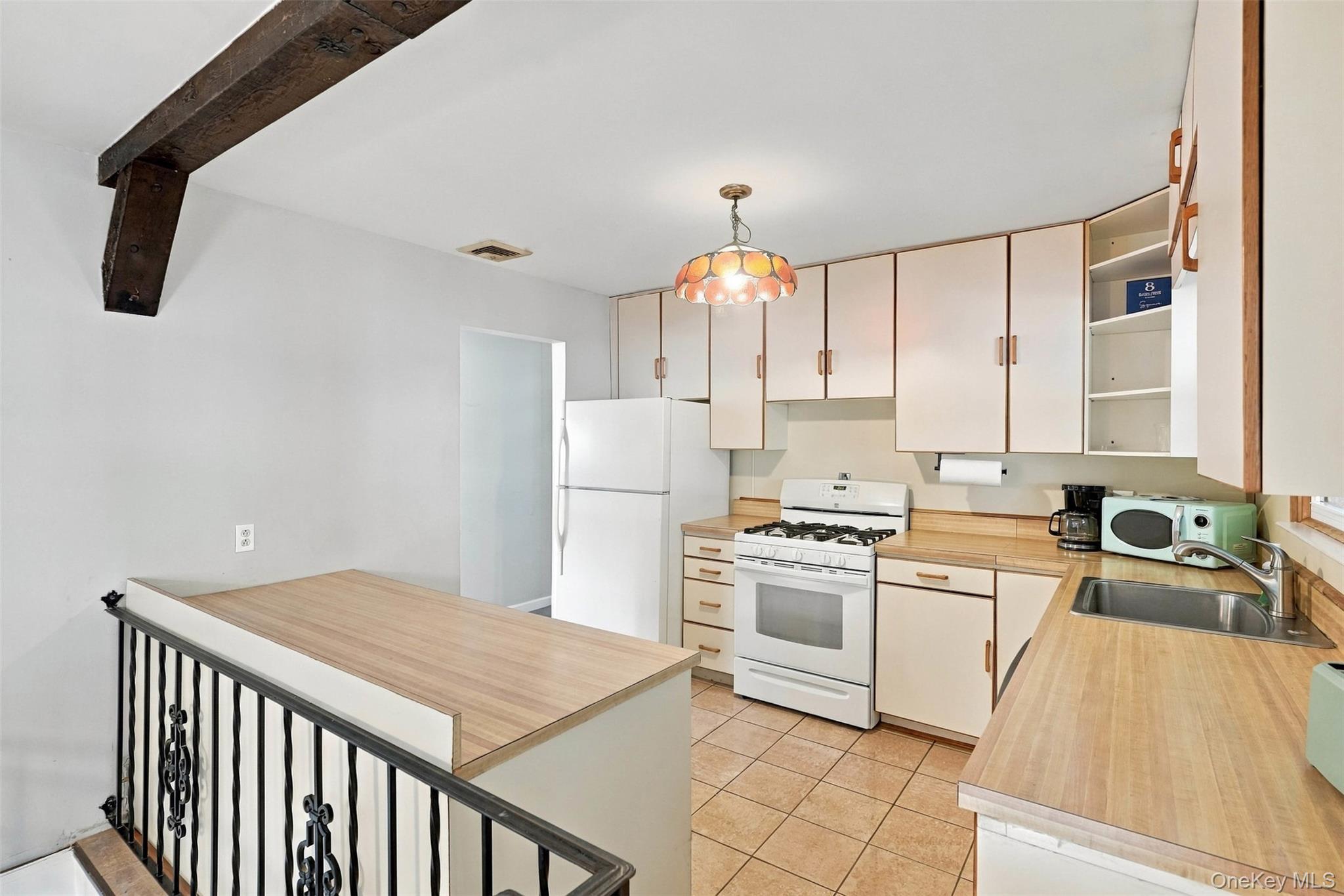 70 Phillips Street – For Rent photo 10