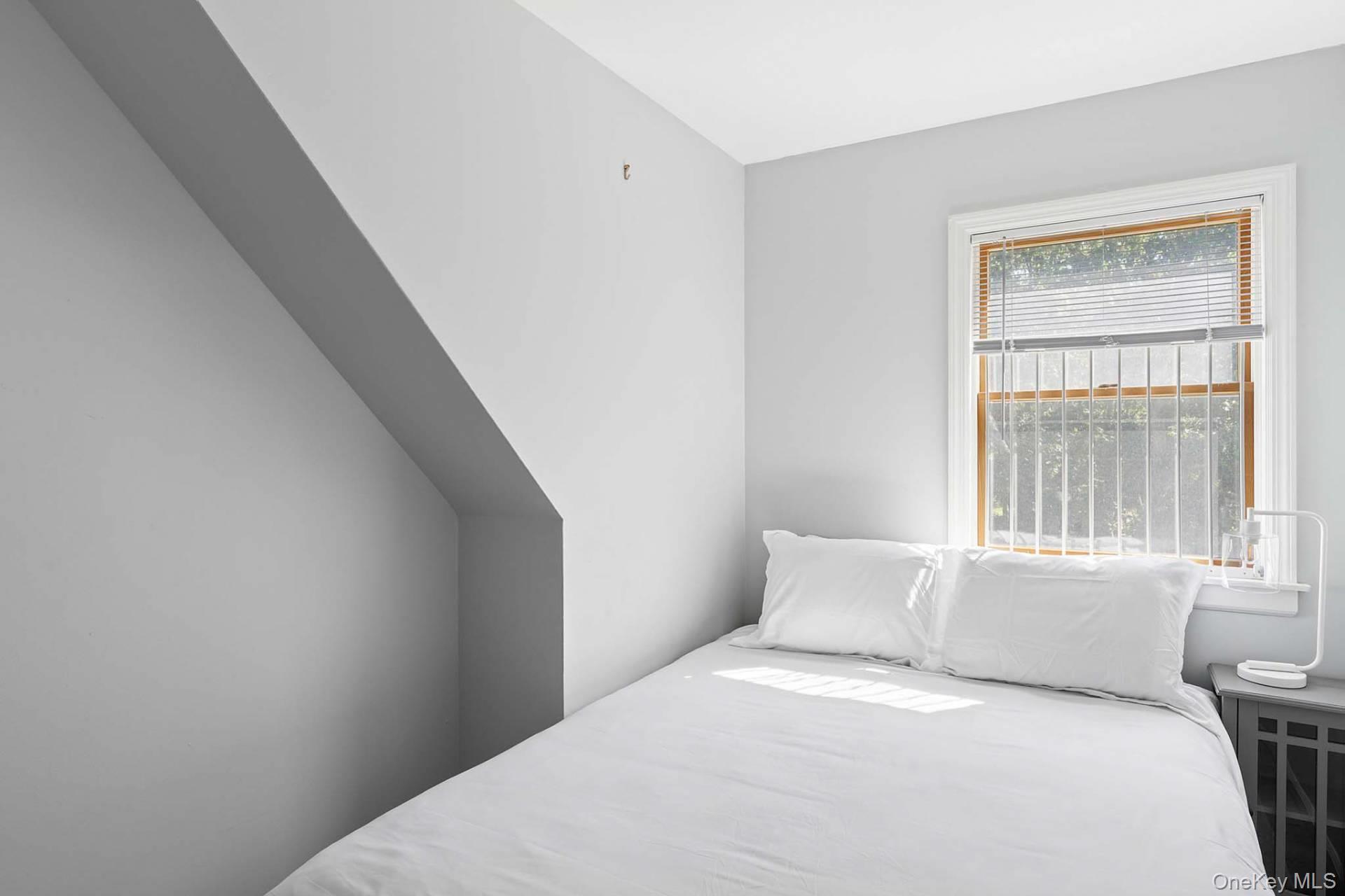 52 Wauhope Road – For Rent photo 3