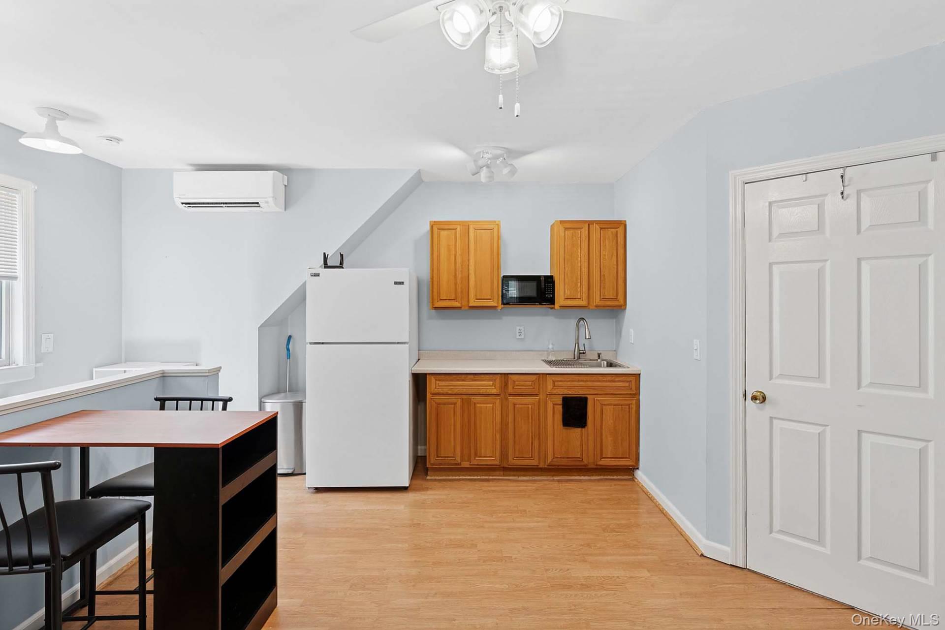 52 Wauhope Road – For Rent photo 4