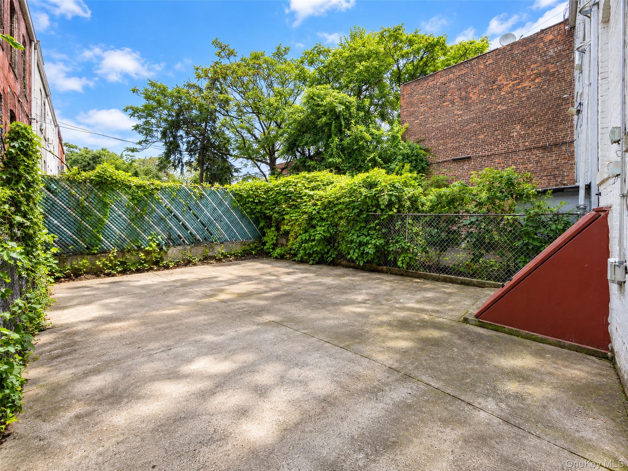 499 Hegeman Avenue – For Sale photo 28