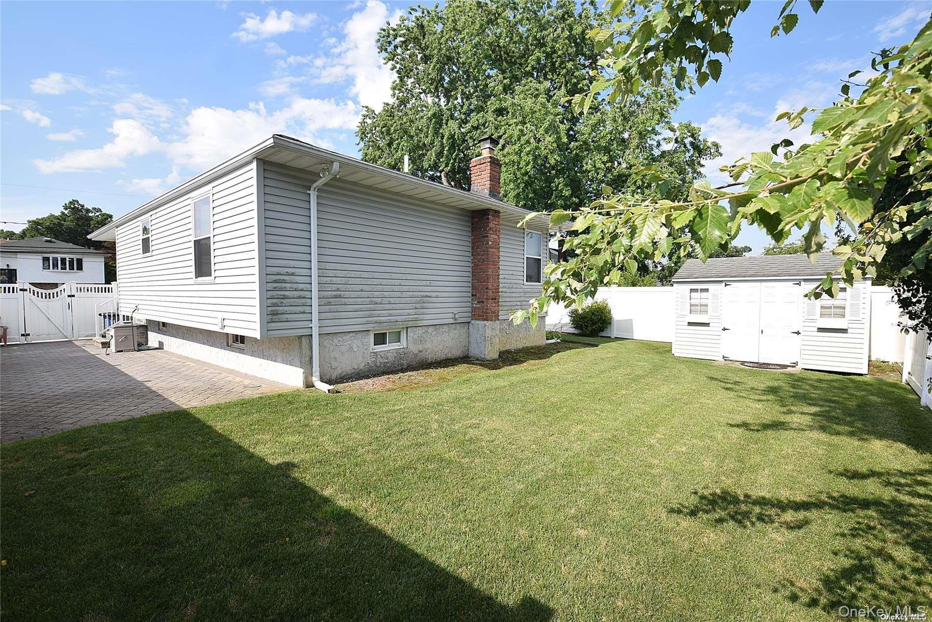 203 Chelsea Avenue – For Sale photo 22