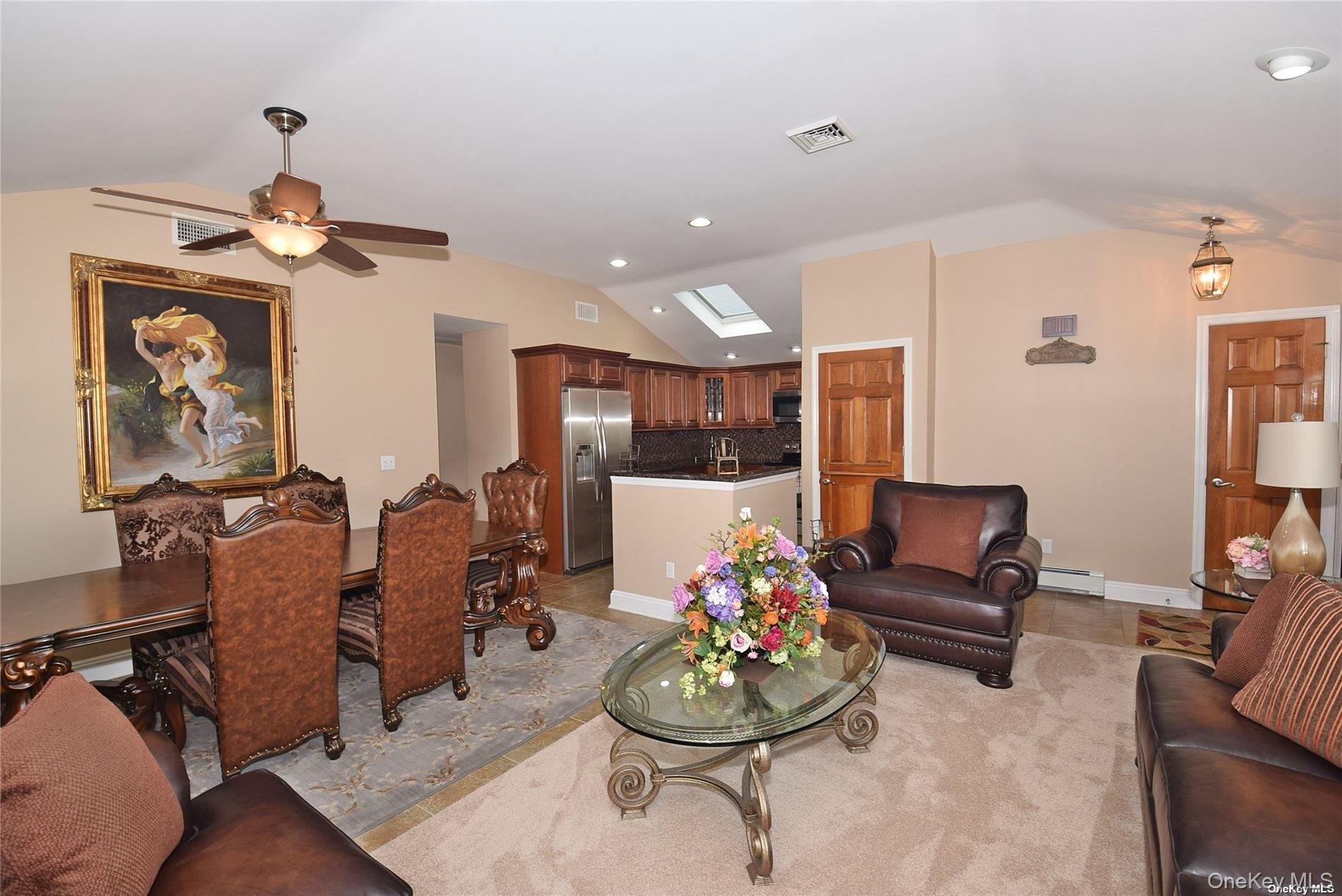 203 Chelsea Avenue – For Sale photo 2