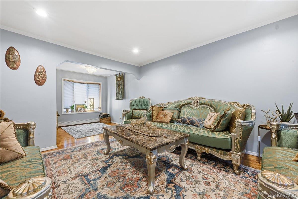 120 Bruce Terrace – For Sale photo 4