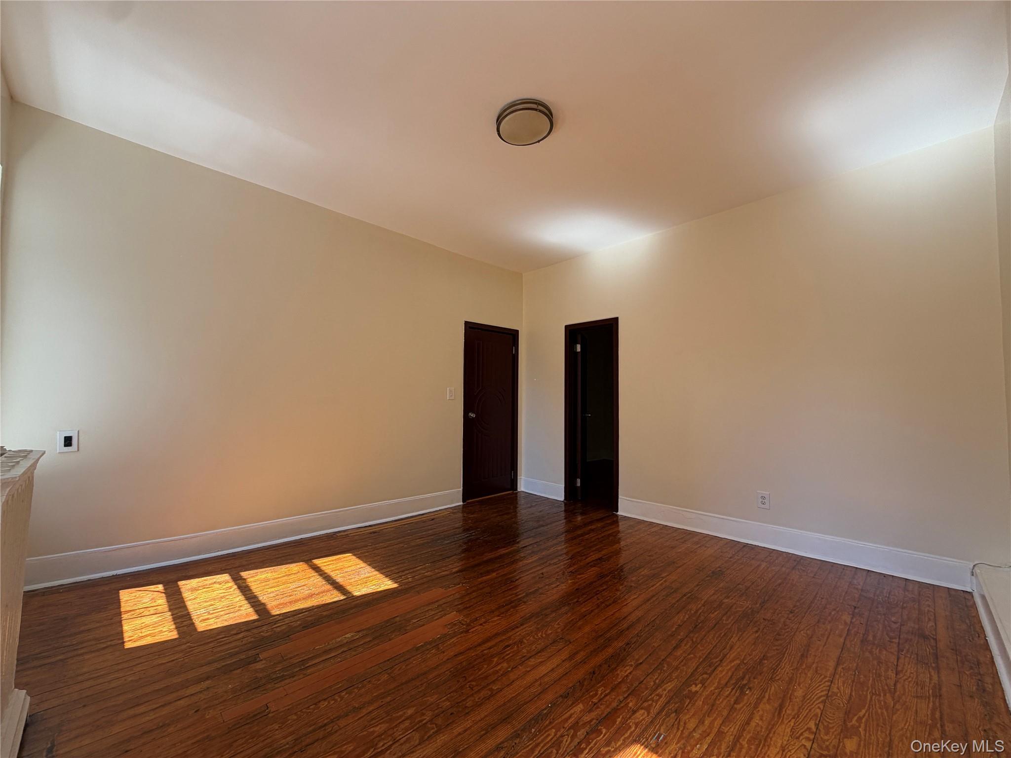 50 Main Street – For Rent photo 8