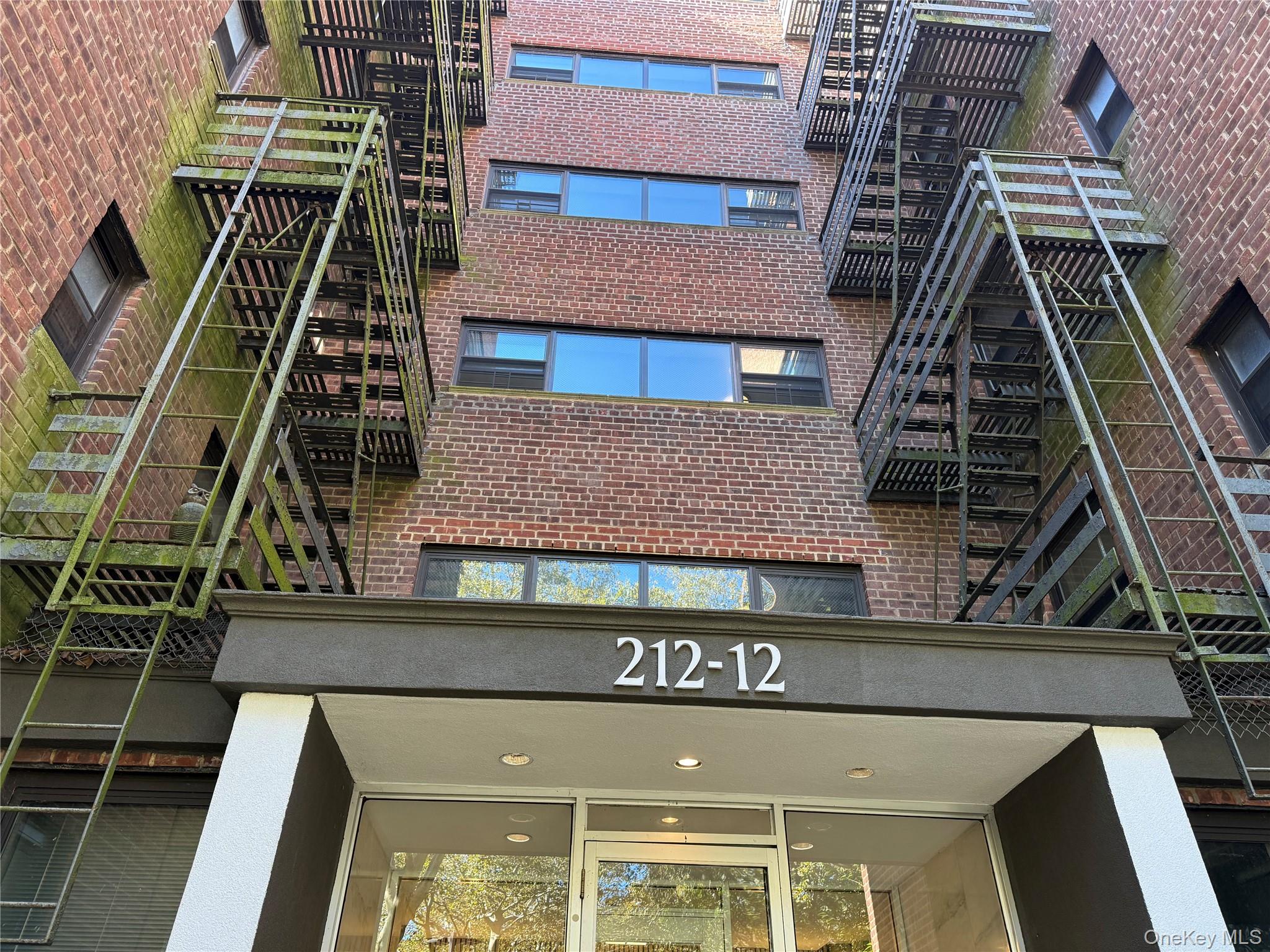 212-12 73rd Avenue Ave, Unit 4B