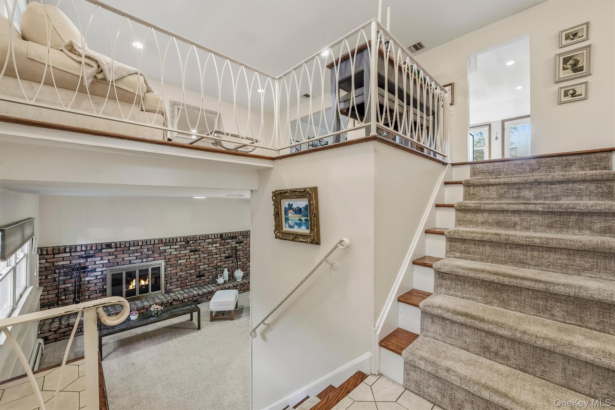 4 Hampshire Court – For Sale photo 3