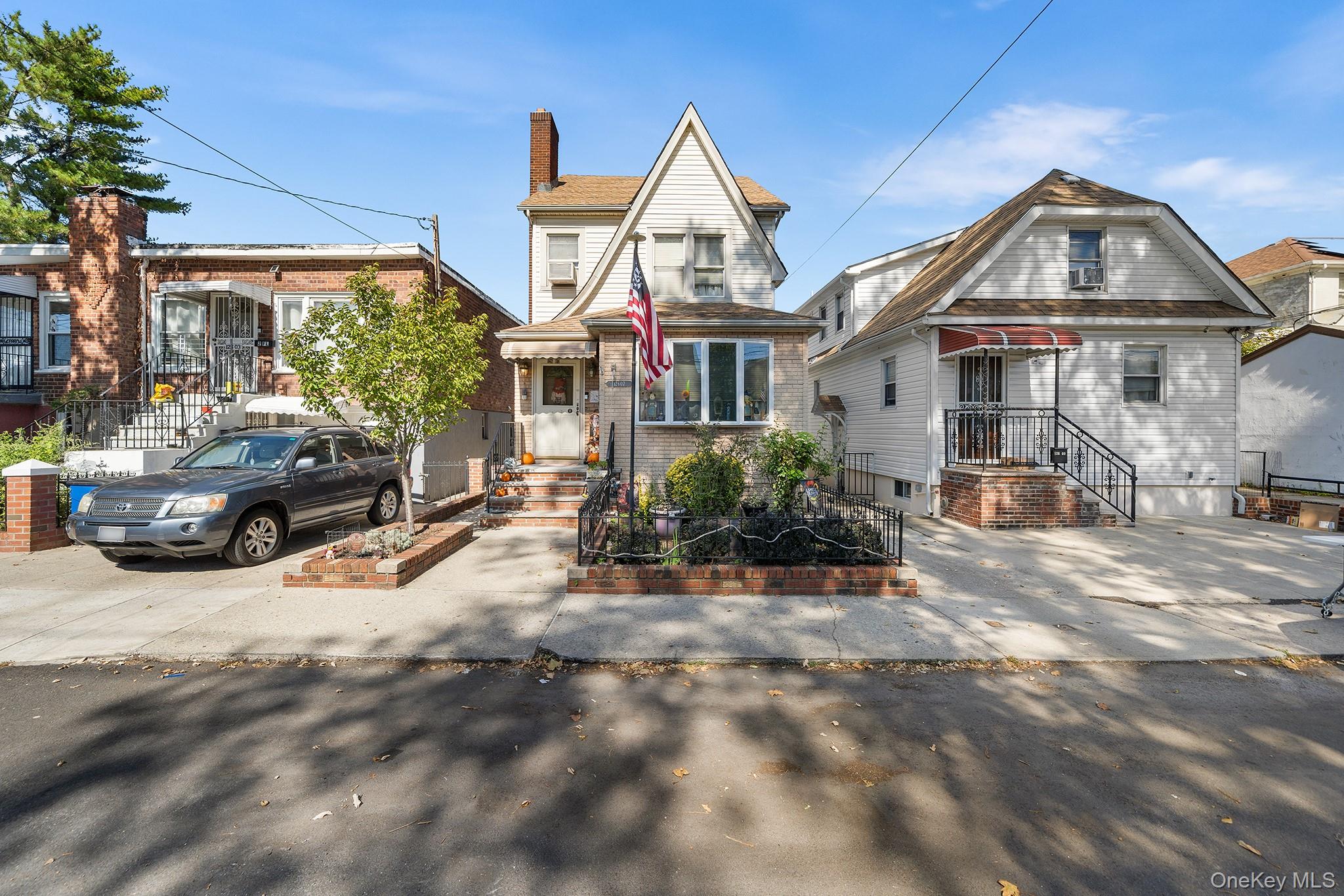 12607 7th Avenue – For Sale
