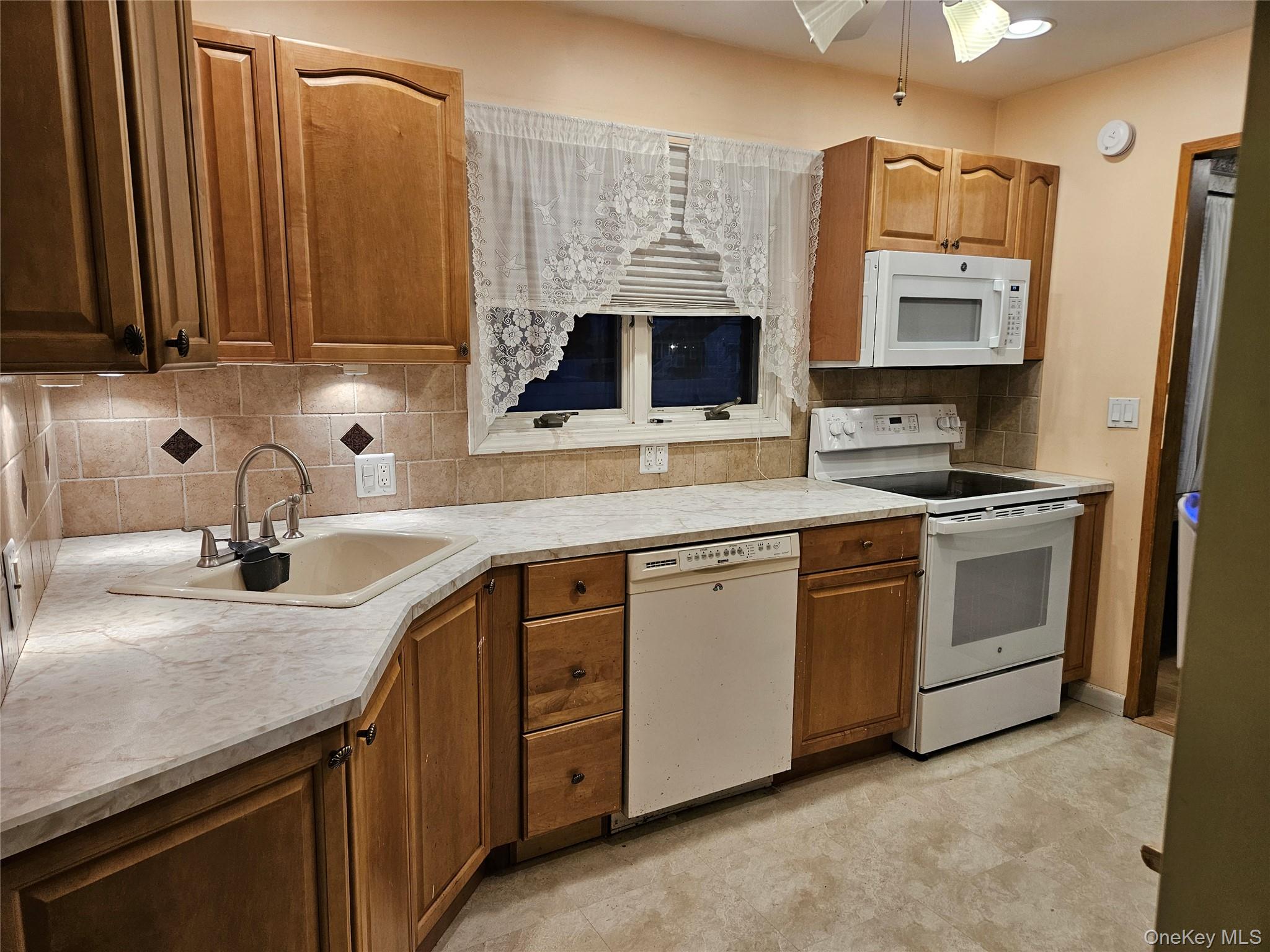 132 Maple Avenue – For Sale photo 2