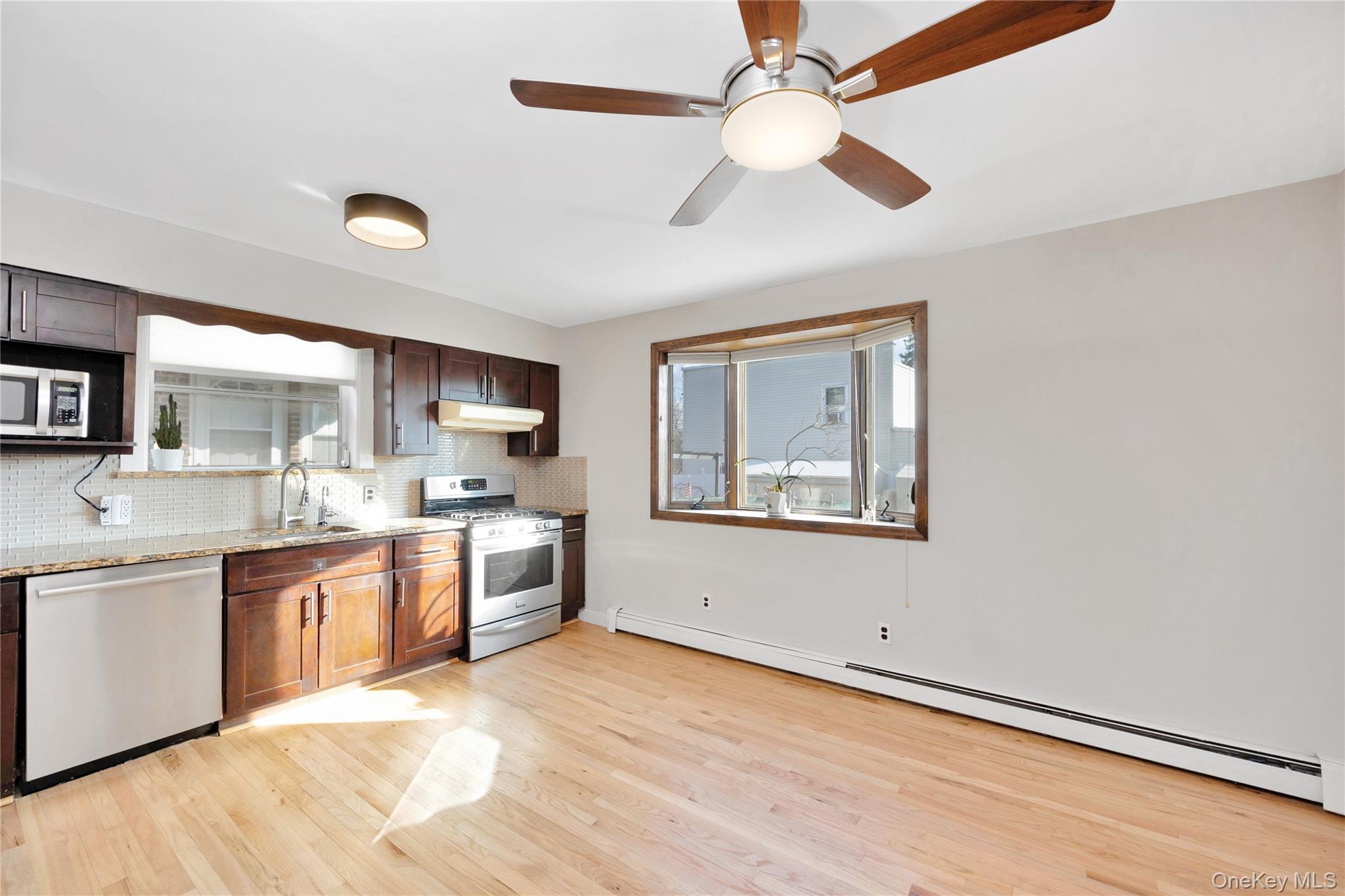 14830 11th Avenue, Unit 1st Floor photo 3