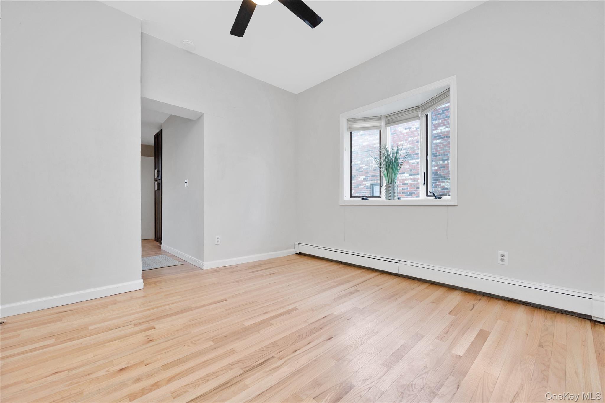 14830 11th Avenue, Unit 1st Floor photo 2
