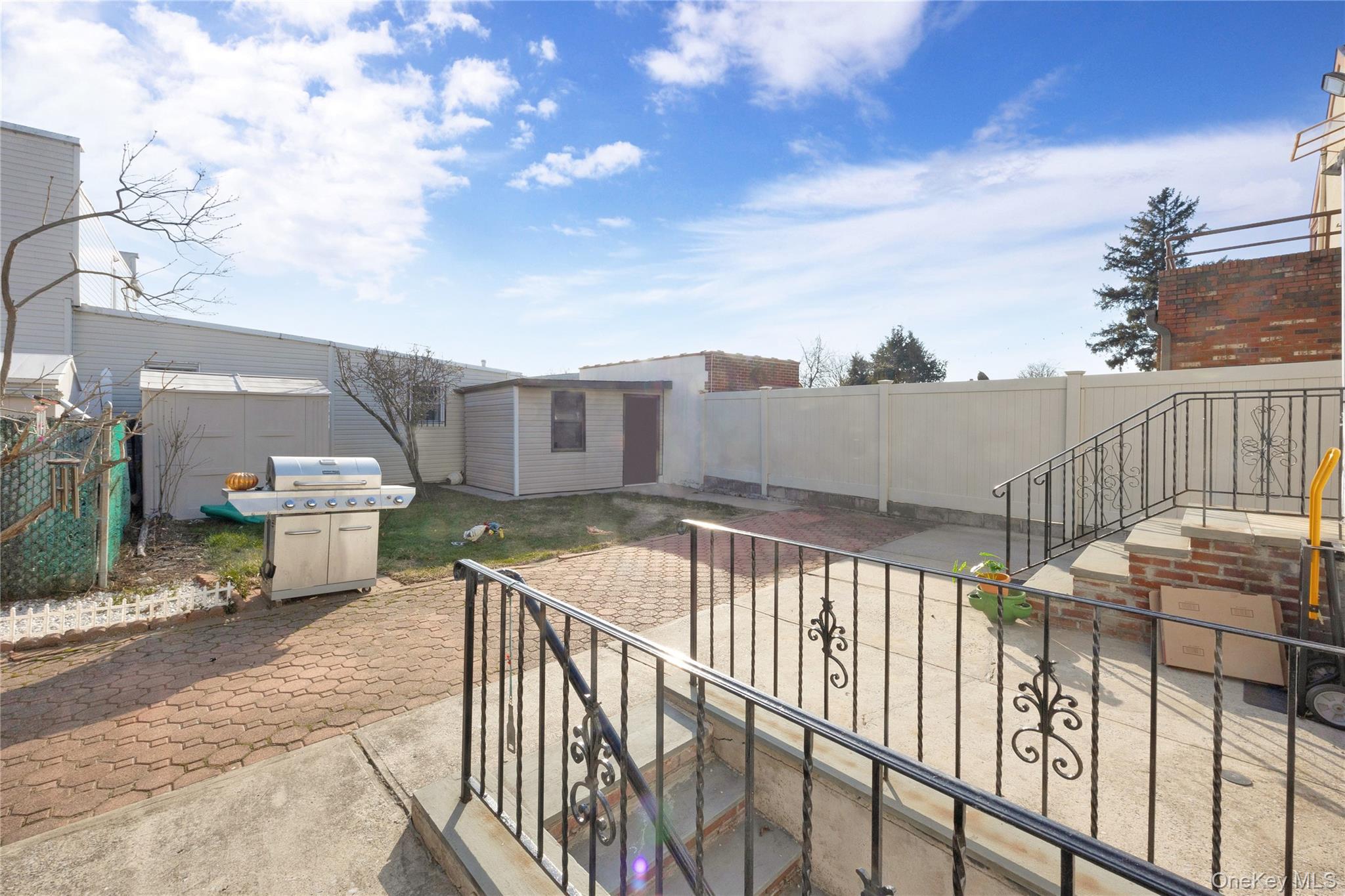 14830 11th Avenue, Unit 1st Floor photo 12