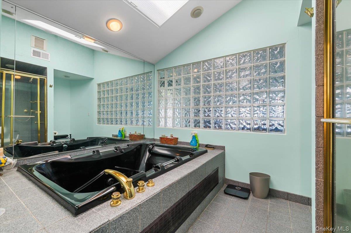 2 Fairfax Road – For Sale photo 22