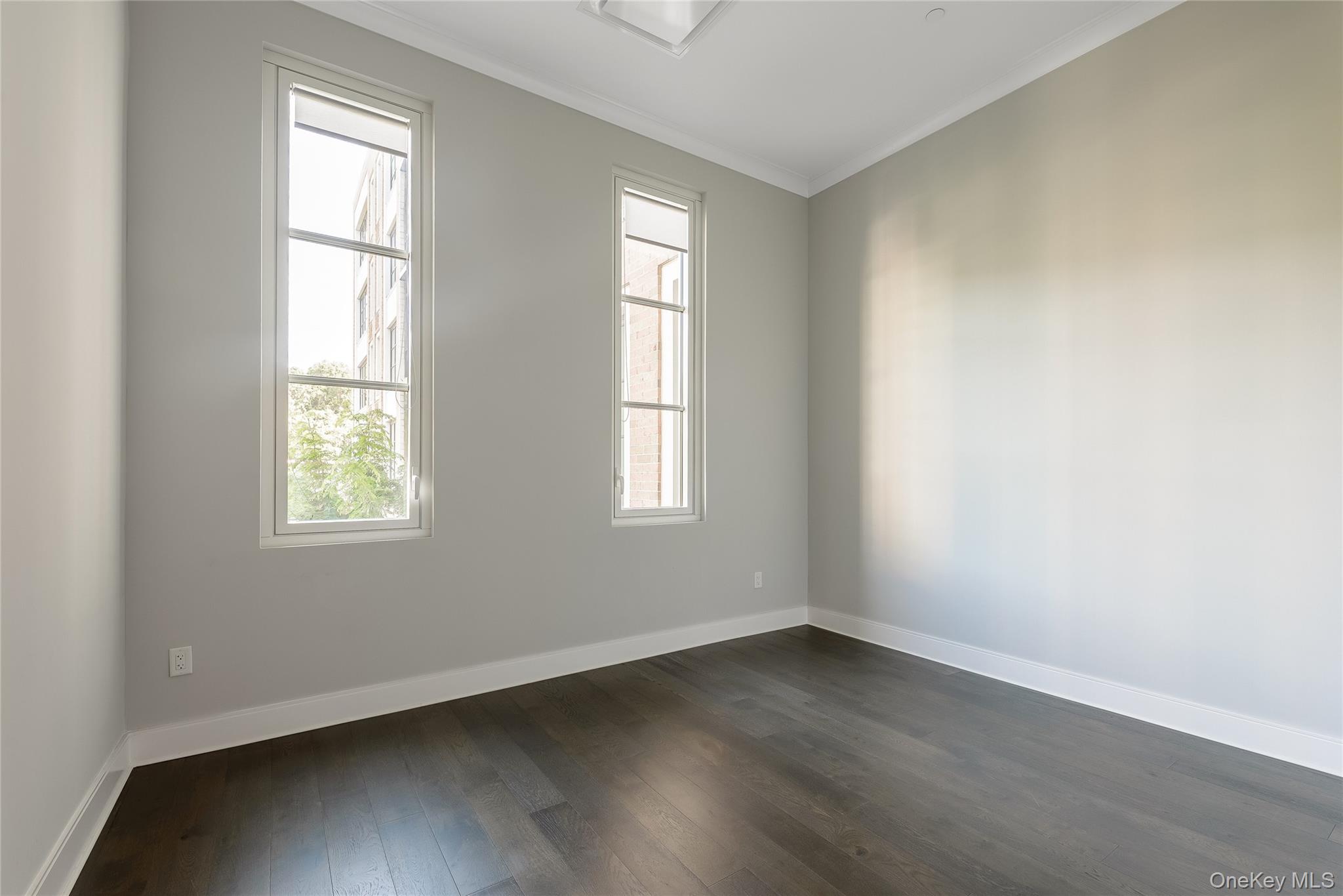 100 Garvies Point Road, Unit 1029 photo 11