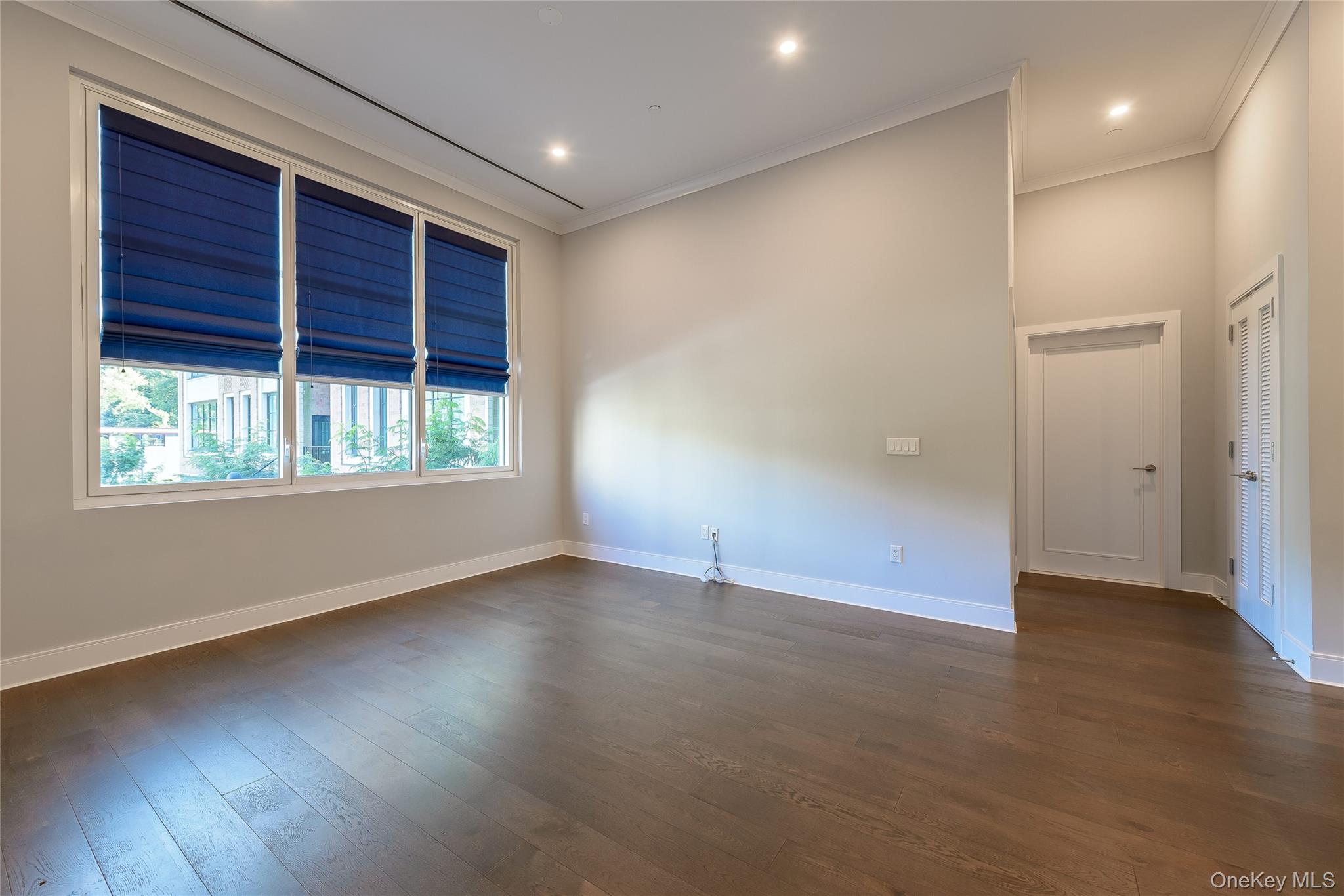 100 Garvies Point Road, Unit 1029 photo 7