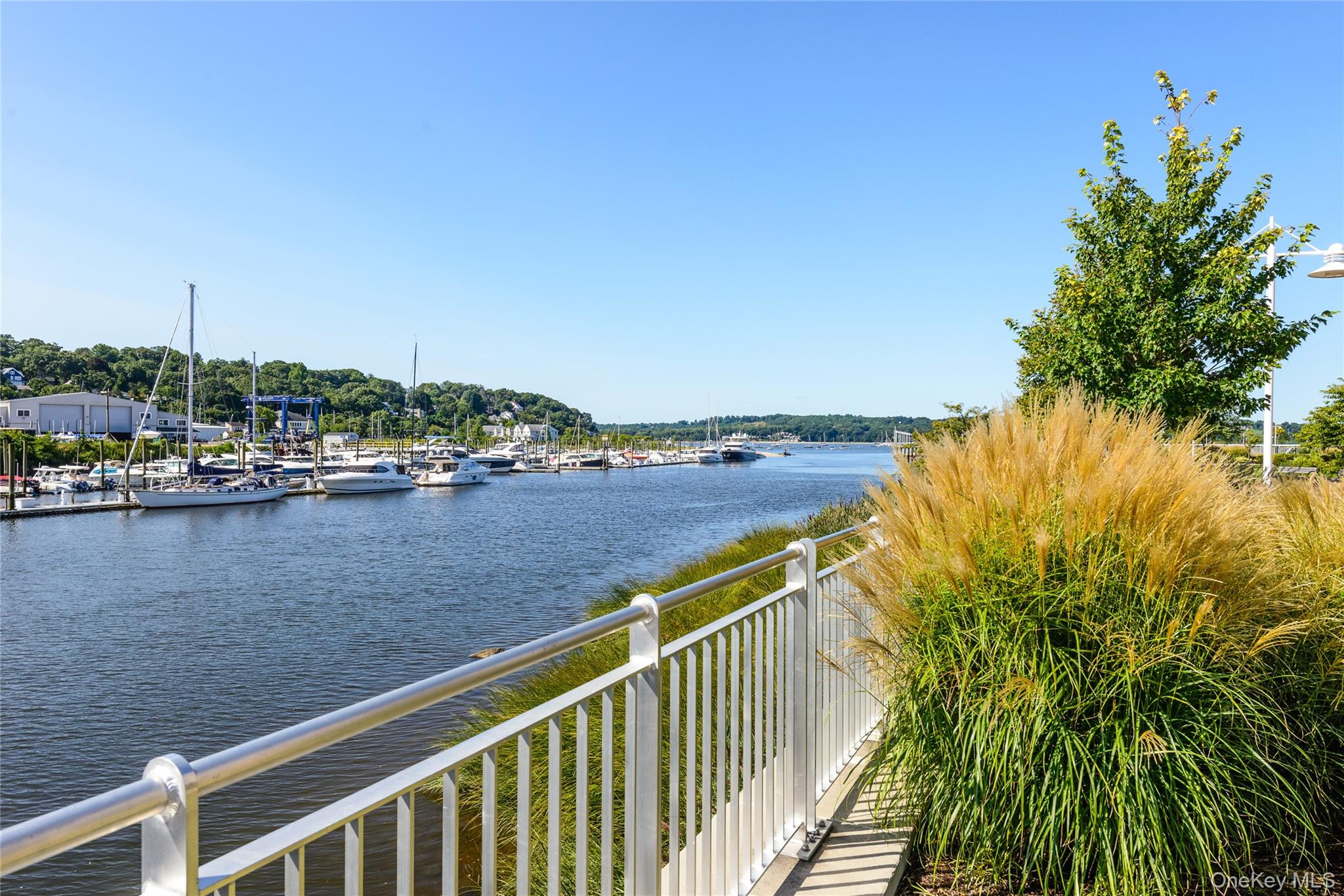 100 Garvies Point Road, Unit 1029 photo 25