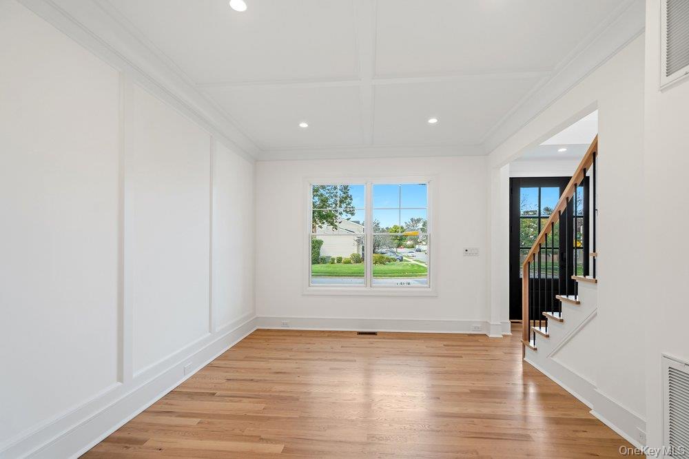 32 Jerold Street – For Sale photo 12