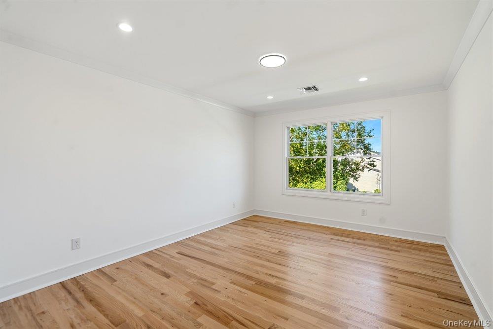 32 Jerold Street – For Sale photo 39