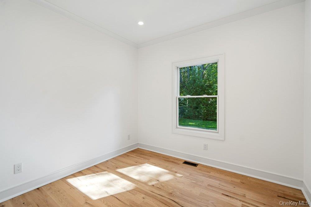 32 Jerold Street – For Sale photo 25